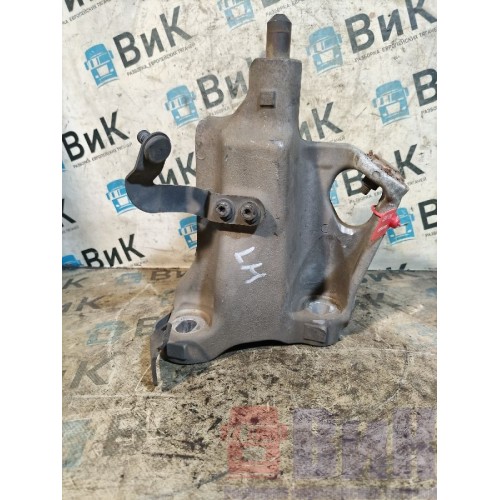 Кронштейн торсиона кабины Scania R440 322315 LH (758), 2133302-3