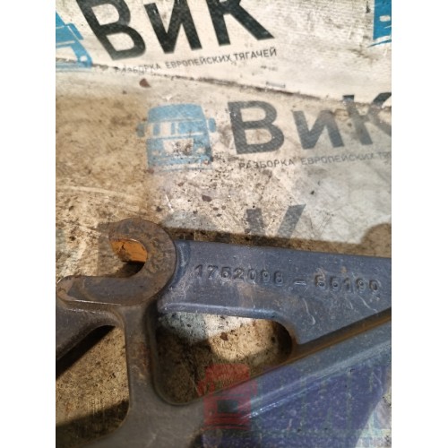 Кронштейн ящика АКБ Scania R440 322315 (763), 1752098-3