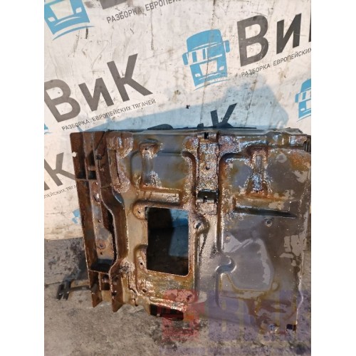 Ящик АКБ Scania R440 322315 (ржавый) (742), -4