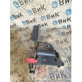 Петля подножки обслуживания Scania R440 322315 LH (736)