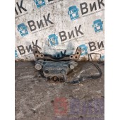 Суппорт передний Scania R440 322315 RH (698)