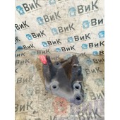 Кронштейн передней рессоры Scania R440 322315 передний (690)