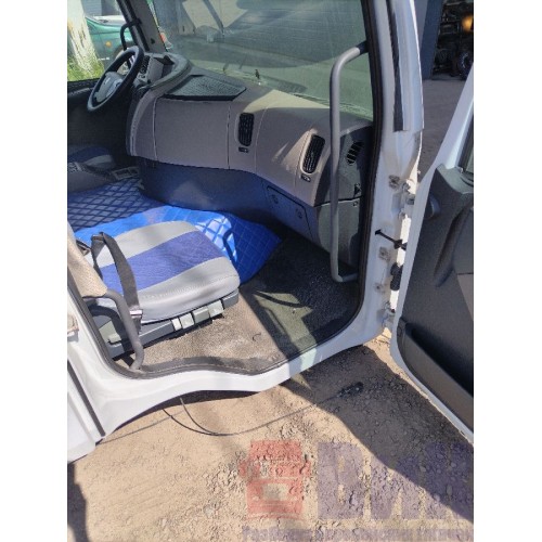 Кабина Renault Premium 2013г 071306 (В сборе без эбу) (479), -8