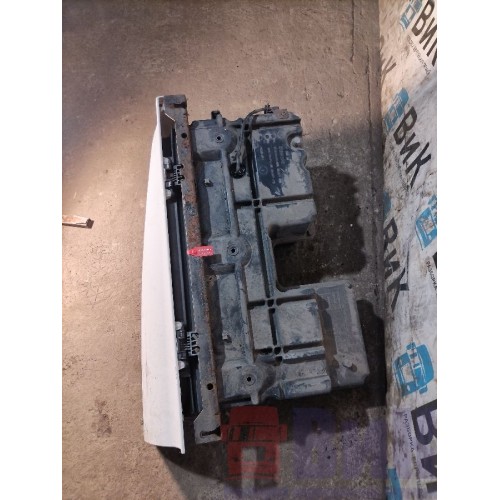 Ящик инструментальный Renault Premium 071306 в сборе RH (516), 5010623007-2