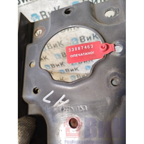 Кронштейн корпуса фары Volvo FH 13 616047 (463), 82259153-1