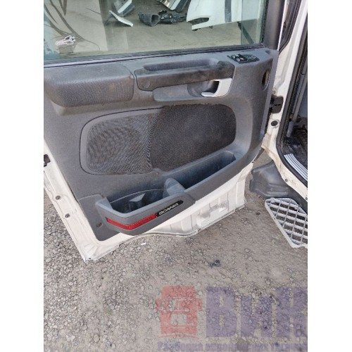 Кабина Scania R440 2013г 2088471 В сборе (Без ЭБУ) (283), -16