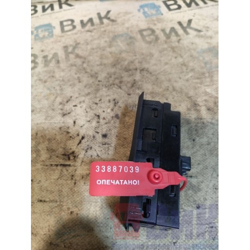 Блок управления стеклоподъемником Renault TS 001057 RH (039), 21647442-2