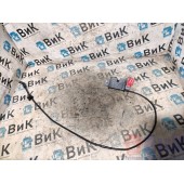 Замок инструментального ящика Renault TS 001057 с тросиком RH (092)