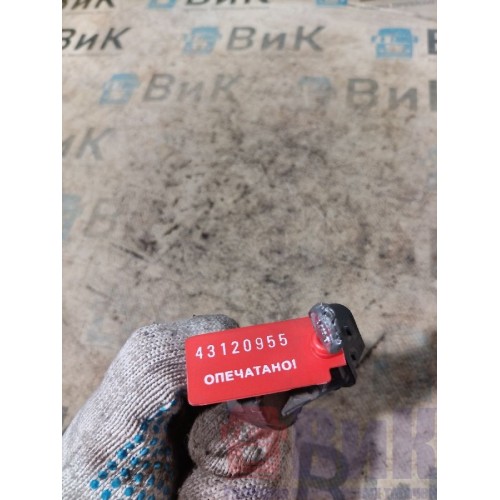 Датчик давления воздуха в пневмоподушках Volvo FH 4 785702 (955), 21660485-1