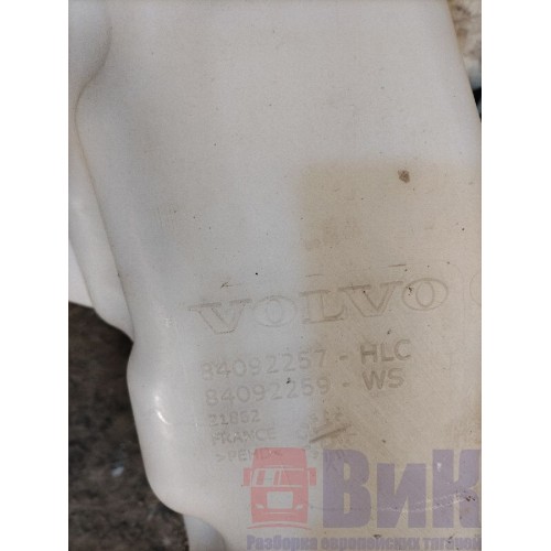 Бачок омывателя Volvo FH 4 785702 с кронштейном (945), 84092257-4