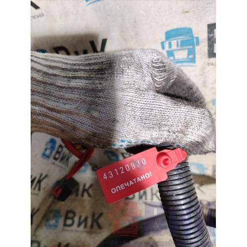 Проводка рамная Volvo FH 4 785702 (930), -1