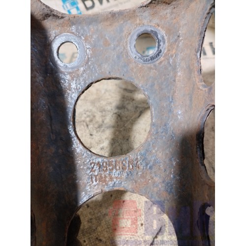 Кронштейн переднего амортизатора Volvo FH 4 785702 верхний (815), 21956064-2