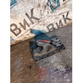 Кронштейн V-образной тяги Volvo FH 4 785702 (782)