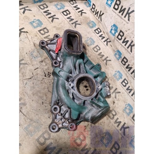 Корпус помпы Volvo FH 4 704890 D13K с деф. (обломан 1 болт) (586), 