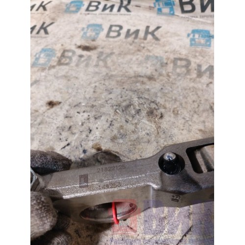 Рокер горного тормоза Volvo FH 4 704890 D13K (622), 21822125-1