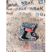 Кронштейн привода вискомуфты Volvo FH 4 704890 D13K (467)