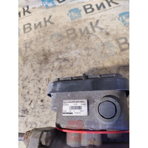 Кран управления тормозами прицепа Scania R440 088471 (117), 1879274-3