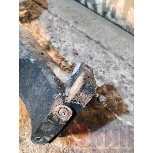 Кронштейн бампера Renault Premium 074346 RH с деф-ми (798), 82317469-3