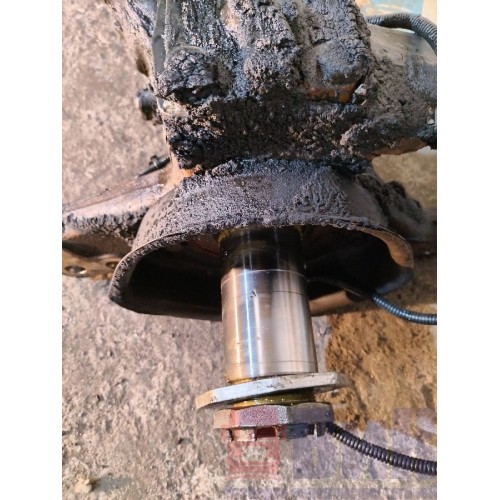 Балка передняя Scania G400 313216 с цапфами (744), 1394399-5