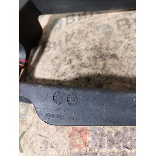 Кронштейн бачка омывателя Scania R6 156776 (комплект из 2-х шт.) (451) , 2368425-1