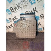 Накладка на глушитель Scania R6 156776 (трапик) верхняя часть (515)