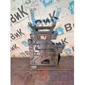 Кронштейн крыла под кабину Scania R6 156776 задний RH (481)