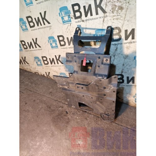 Кронштейн крыла под кабину Scania R6 156776 задний RH (481), 2651240-2