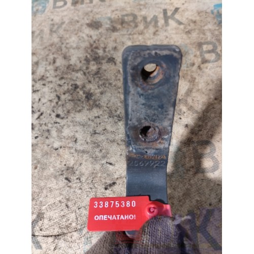 Кронштейн крышки брызговика Scania R6 156776 (380), 2569922-1