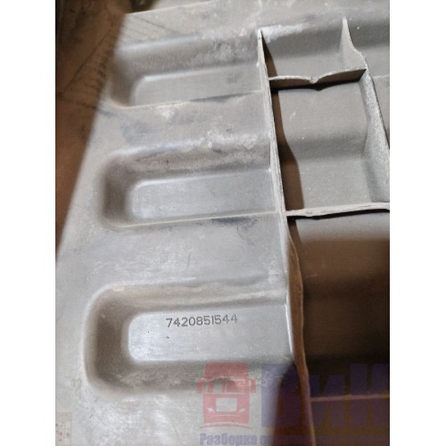 Крышка ящика АКБ Renault PR 071306 (186), 7420851544-5