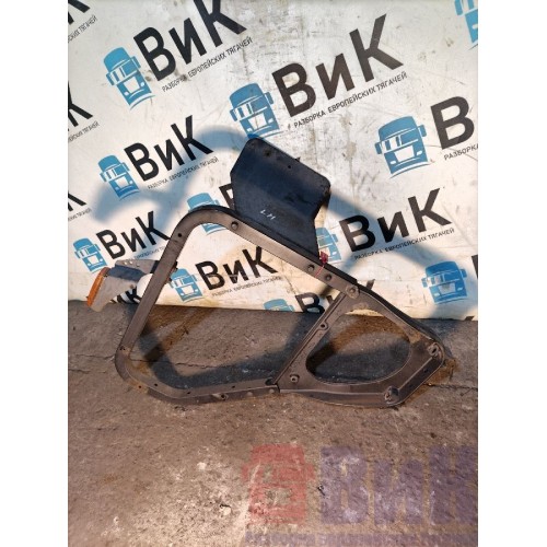 Кронштейн переднего крыла Renault PR 071306 LH (176), 20493928