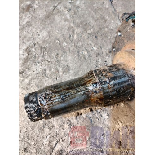 Цапфа (кулак поворотный) Volvo барабан.тормоз RH (110), -4