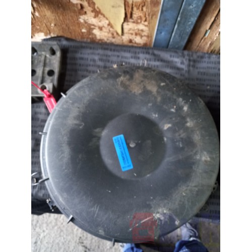 Крышка корпуса воздушного фильтра Renault (235), 5001865728