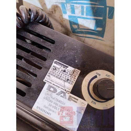 Холодильник MAN TGX 052300 (DAF) с деф. (737), -7