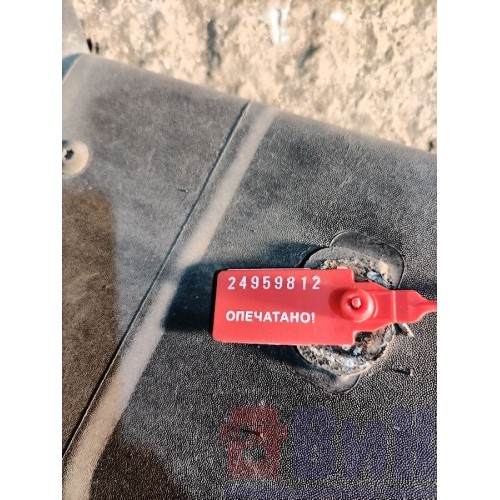 Крыло переднее Renault T 017895 RH с деф. (812), -1