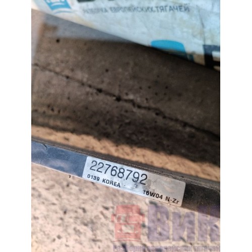 Радиатор кондиционера Renault T 017895 (803), 22768792-3