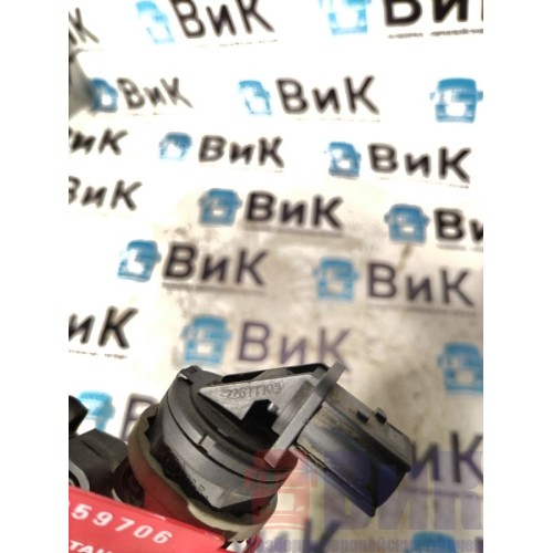 Датчик давления воздуха в пневмоподушках Renault T 017895 в сборе с фитингом (706), 22677703-3