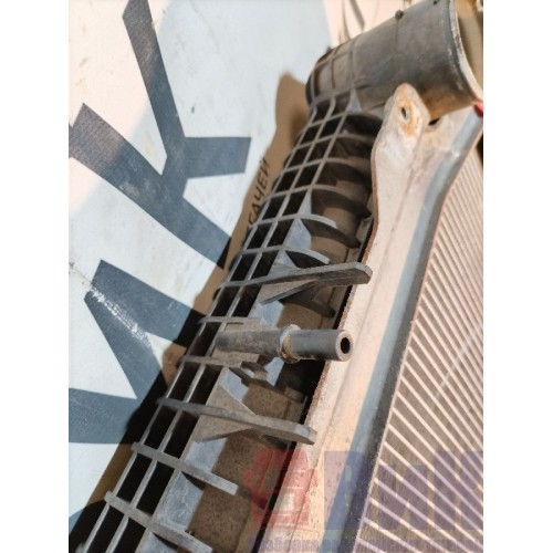 Радиатор основной Renault T 005496 (330), 7422174083-3