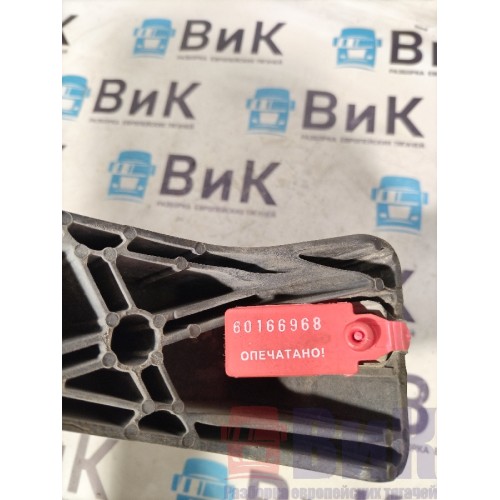 Кронштейн бампера MAN TGX 052300 RH (968), 81416140016-1