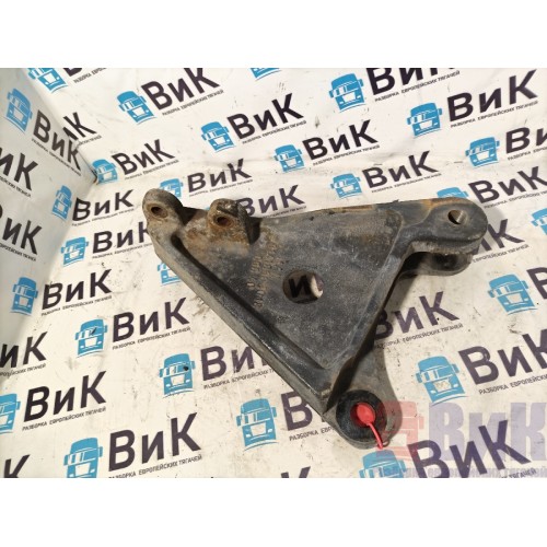 Кронштейн усилителя бампера 3 уха MAN TGX 052300 RH (813), 81416503018-3