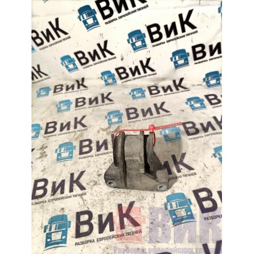 Подушка радиатора MAN TGX 052300 RH (798), 