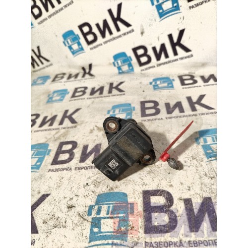 Датчик давления воздуха на корпусе воздушного фильтра MAN TGX 052300 (882), 81154080002-4