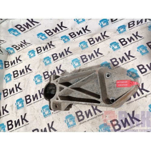 Кронштейн полукрыла DAF 105 930166 алюм. (645), 