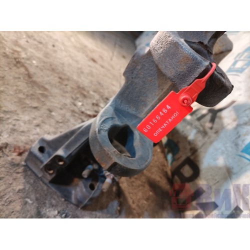 Кронштейн буксировочного пальца Scania R440 176096 LH (464), 1846826-3