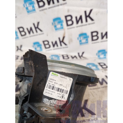 Фара противотуманная Scania R440 176096 RH с деф. (564), 1852570-3