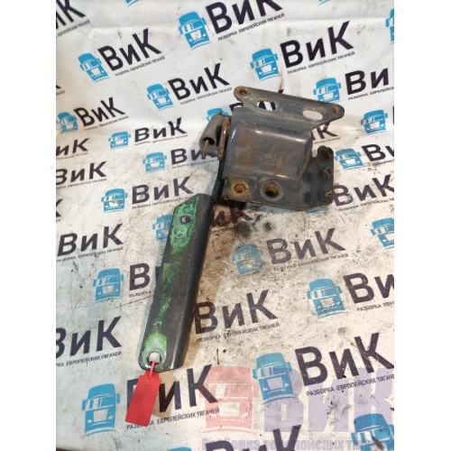 Петля подножки обслуживания Scania R440 176096 RH (452), 1785547-2