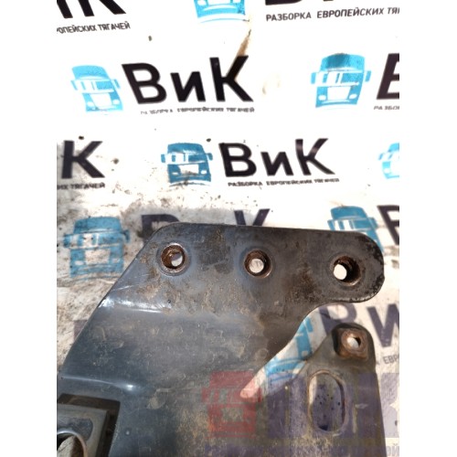 Петля подножки обслуживания Scania R440 176096 RH (452), 1785547-6