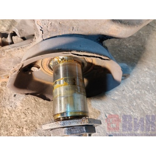 Балка передняя Scania R440 176096 с цапфами (388), 1394399-3