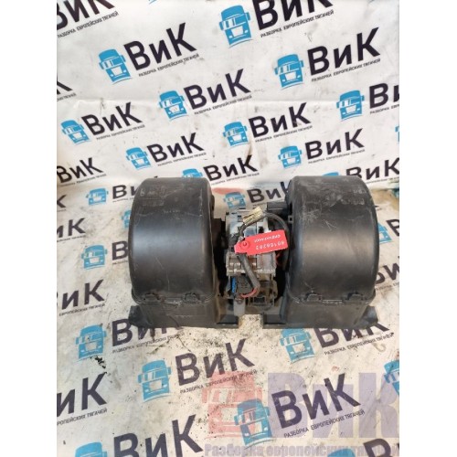 Моторчик отопителя (печки) MAN TGA 086712 в сборе с деф. (293), 