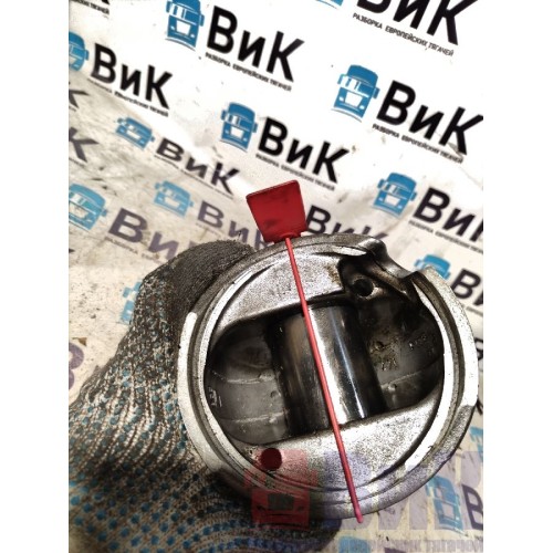 Поршень IVECO EuroStar Cursor 10 E3 160577 (995), 504007512-3