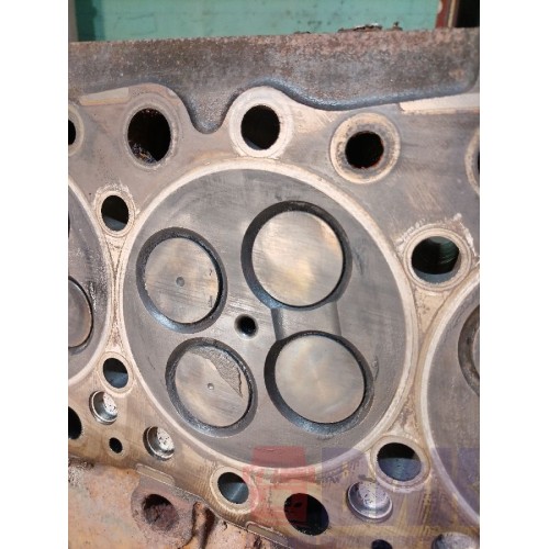 Головка блока цилиндров (ГБЦ) IVECO EuroStar Cursor 10 E3 160577 (971), 500332004-5